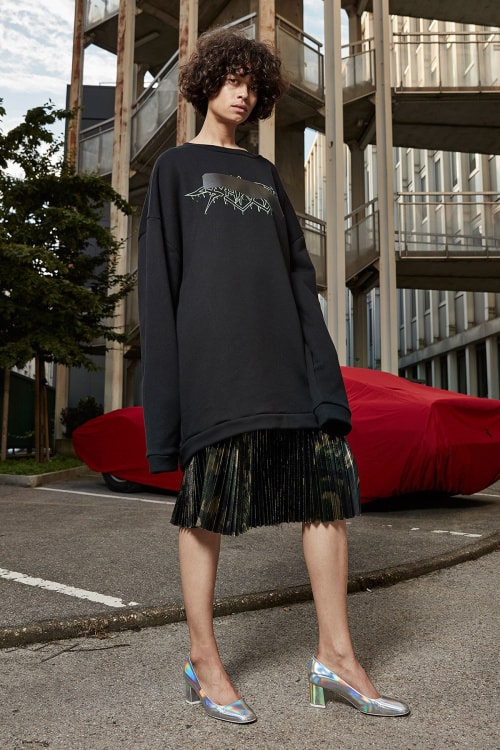 OFF-WHITE 2017 Resort「Roses of War」系列發布