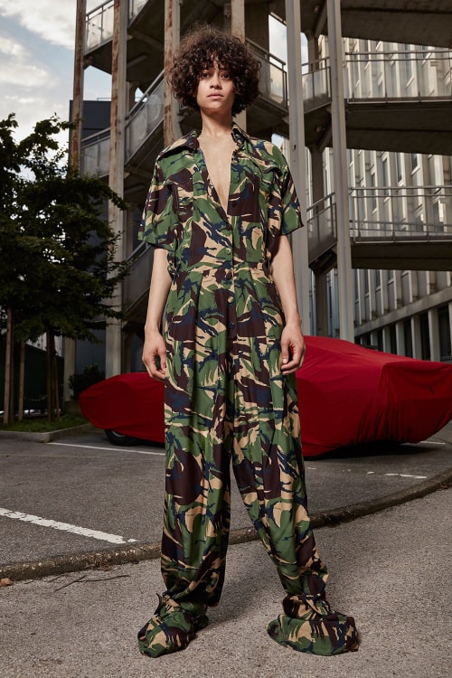 OFF-WHITE 2017 Resort「Roses of War」系列發布