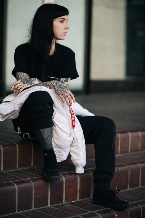 倫敦紋身藝術前線－Sang Bleu 與 Grace Neutral 打造「PHYSICAL」服飾系列