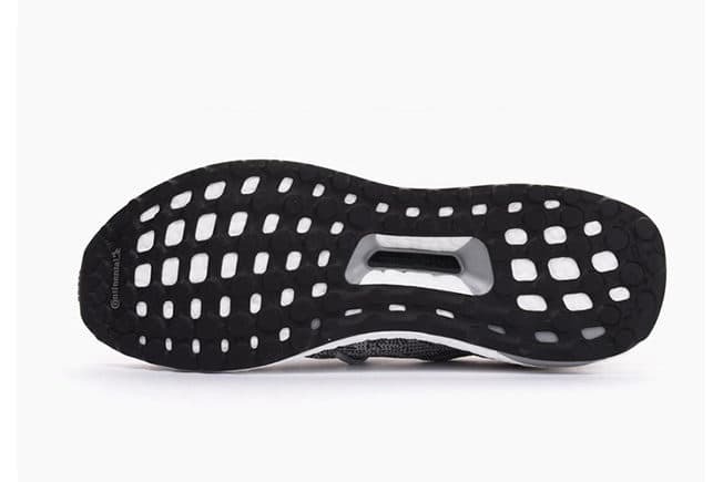 Caliroots 率先上架披露﹣adidas Ultra Boost Uncaged 正式上架日期曝光