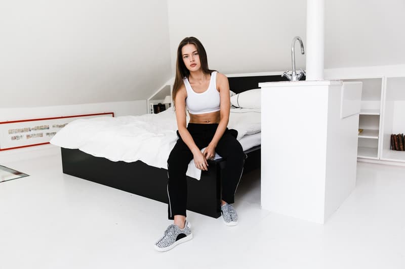 居家也時尚！SLPRS 打造 Yeezy Boost 350 拖鞋系列