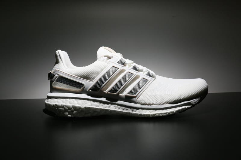 全白制霸－adidas 全新 Energy BOOST 3「Triple White」配色正式上架
