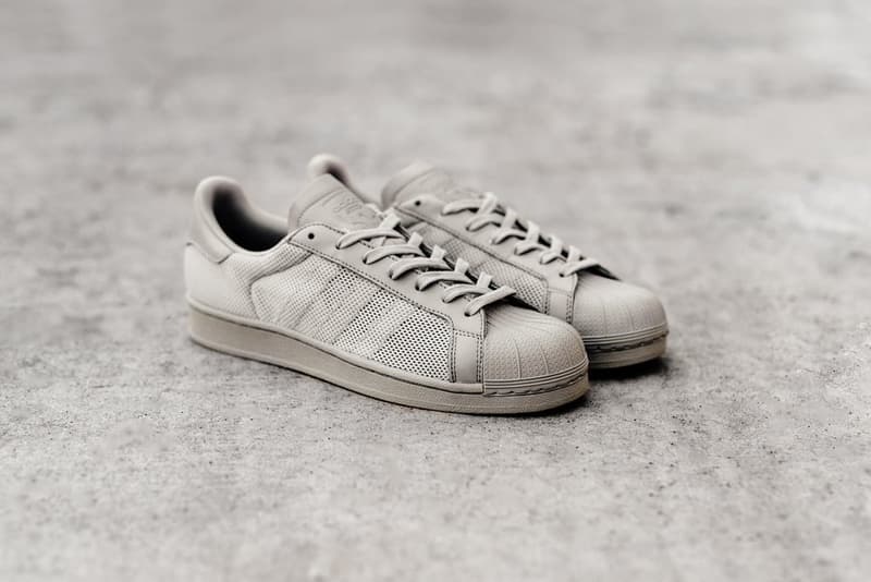 adidas Originals Superstar 全新配色設計「Triple Clear Granite」