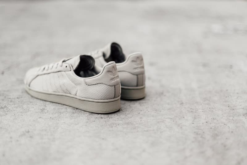 adidas Originals Superstar 全新配色設計「Triple Clear Granite」