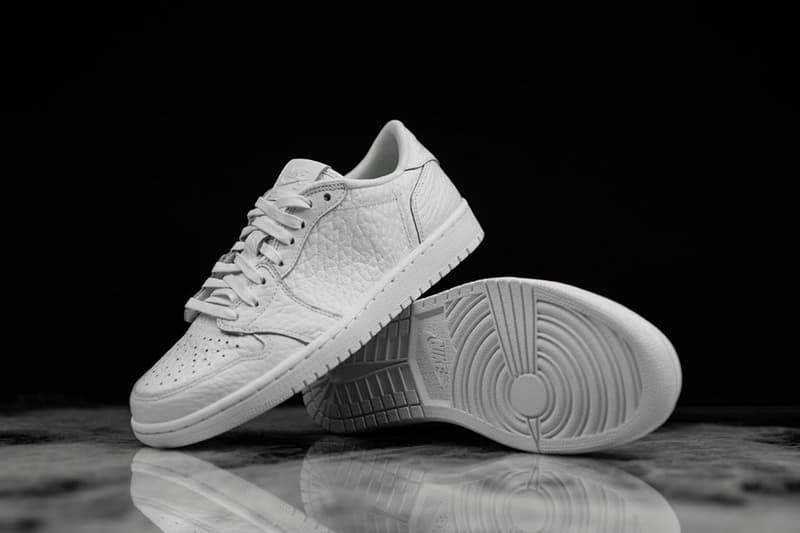 Air Jordan 1 Low「Swooshless」全白配色