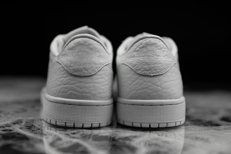 Air Jordan 1 Low「Swooshless」全白配色