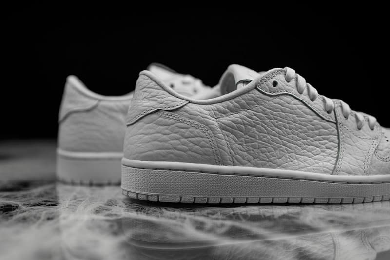 Air Jordan 1 Low「Swooshless」全白配色