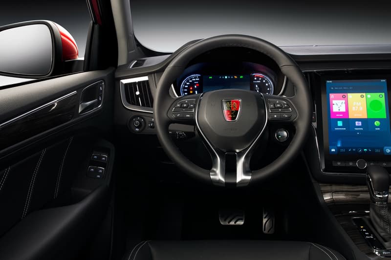 阿里巴巴聯合上汽打造「全球首款互聯網 SUV」RX5