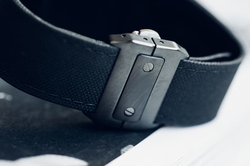 Cartier Santos 100 Carbon Hong Kong