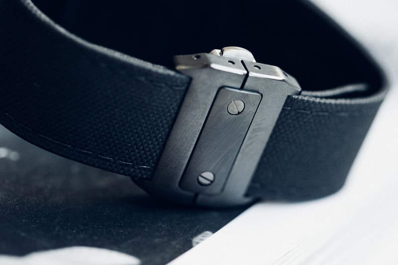 Cartier Santos 100 Carbon Hong Kong