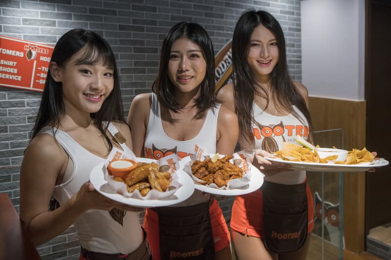 hooters hong kong coming soon