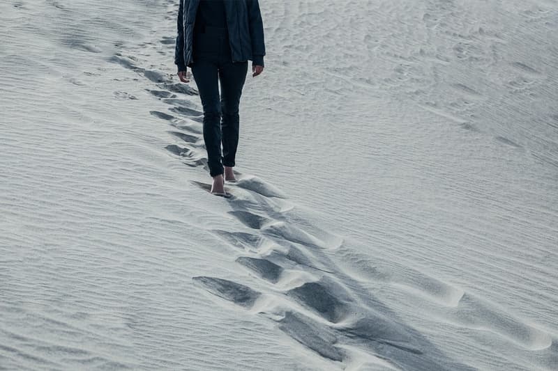 Kanye West 設計團隊成員 Tracey Mills 成立個人時裝品牌 Visitor On Earth 