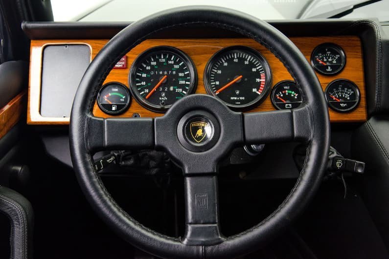 Lamborghini LM002 rambo sale