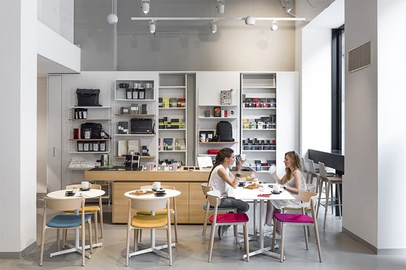 moleskine concept cafe milan