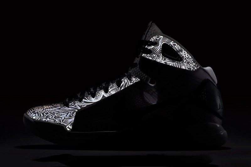Kobe Bryant Nike Hyperdunk 2008 Returns In 2016