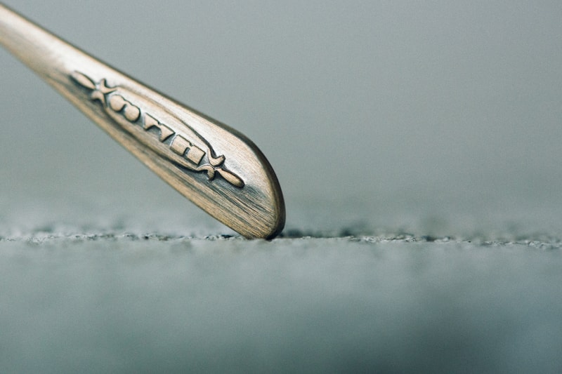 Oliver Peoples 最新金屬 Hartford 及 Welden 鏡架