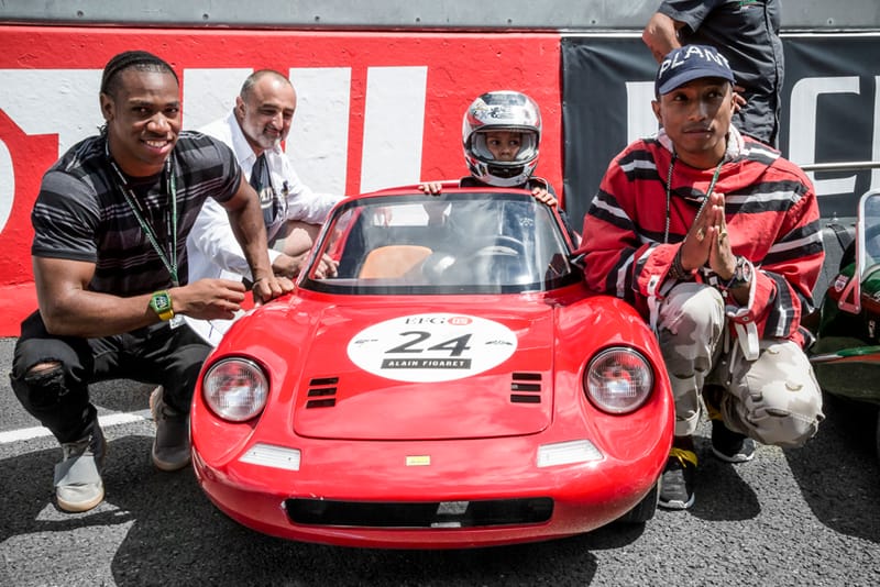 Pharrell Williams 現身 Le Mans Classics 賽場