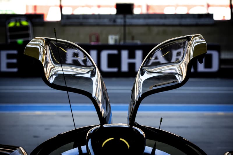 Pharrell Williams 現身 Le Mans Classics 賽場