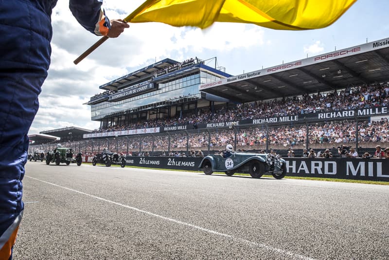 Pharrell Williams 現身 Le Mans Classics 賽場