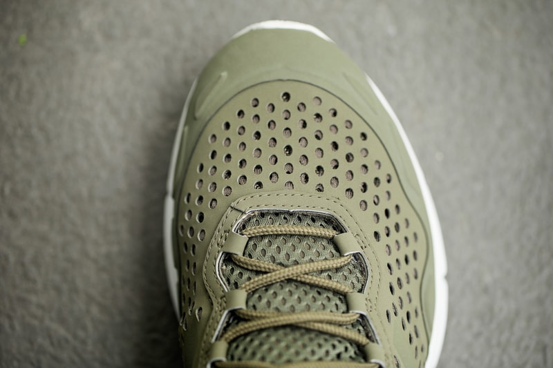 New Balance x size? 獨佔 801 Vazee 系列