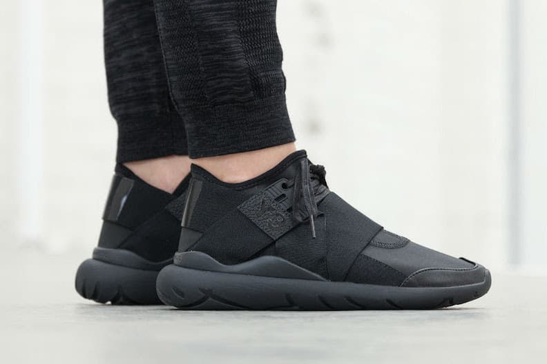 女生專屬！Y-3 Qasa Elle Lace 全新配色設計「Black Carbon」