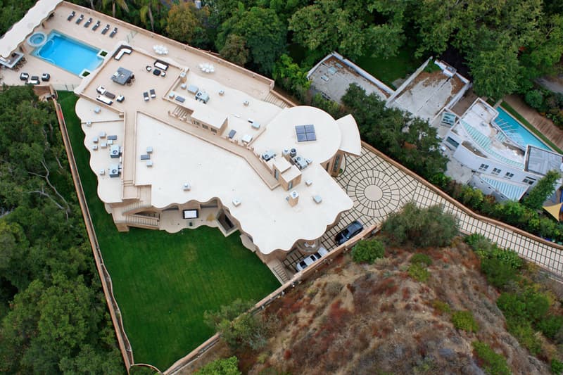 走進 Rihanna 千萬美元豪宅