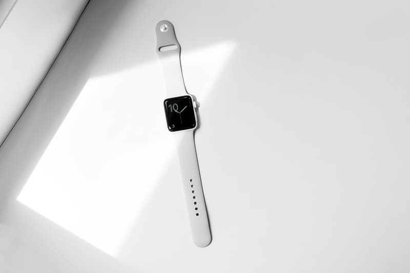 近赏 White Ceramic Apple Watch Edition Series 2