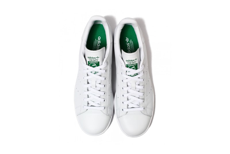 BEAMS  x adidas Originals Inverted Stan Smith