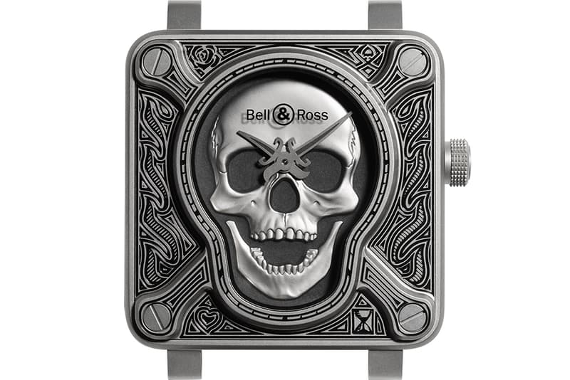Bell & Ross BR01 Burning Skull 將骷髏暗黑風進行到底