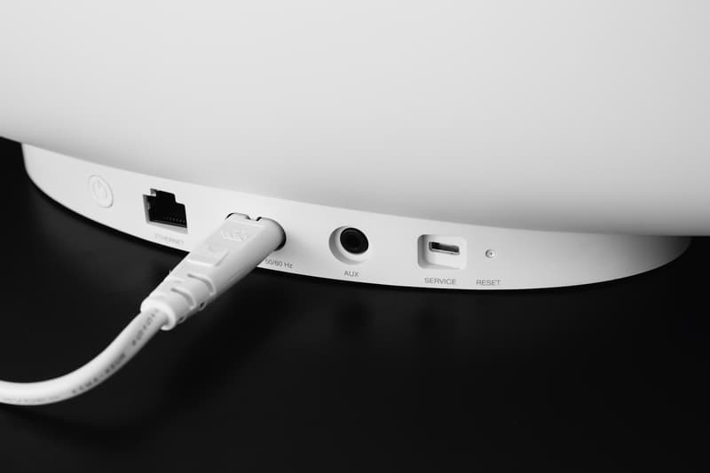 Bowers & Wilkins 推出 Zeppelin Wireless 全新「Avant Garde White」配色