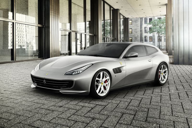 Ferrari GTC4Lusso T