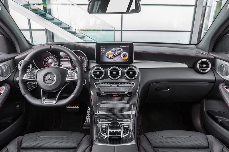 Mercedes-AMG 發佈 GLC 43 4MATIC Coupe 越野車