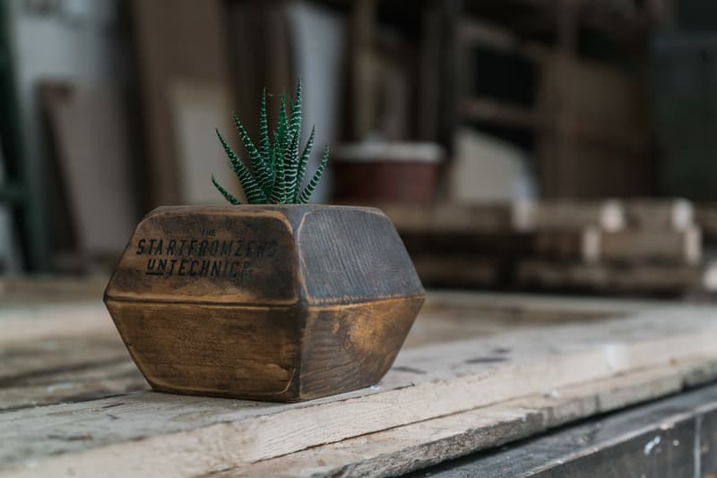 WOAW x START FROM ZERO 首個聯名企劃「DUCK DEFECT」正式開催