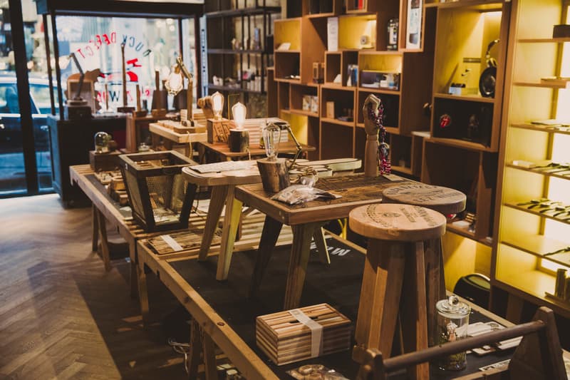 WOAW x START FROM ZERO 聯名企劃「DUCK DEFECT」期間限定店開催