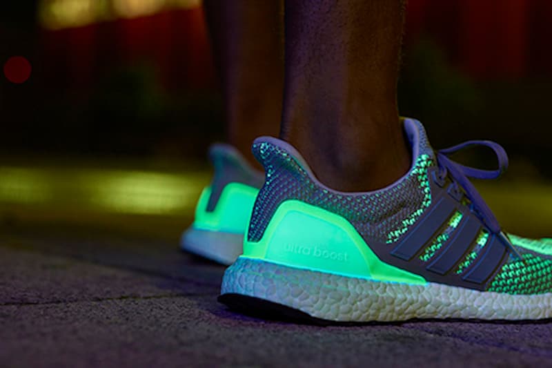 adidas UltraBOOST 別注 ATR 系列