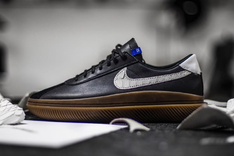 Clear Weather 最新 CorTamba 企劃將 adidas 與 Nike 呈現於同一雙球鞋之上