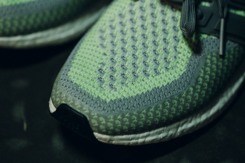 近賞 adidas 最新 UltraBOOST ATR 夜光別注配色