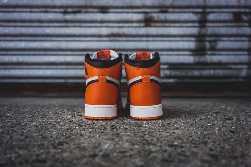近賞 Air Jordan 1 Retro 最新「Shattered Backboard Away」配色