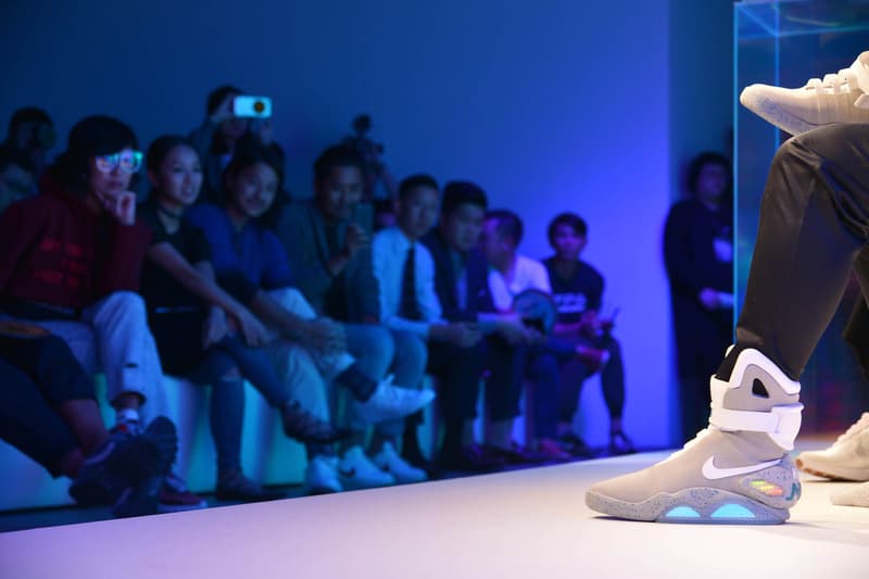 首對 Nike Mag  於香港拍賣以 810,000 港元成交﹣助力全球開發柏金遜症療法進程