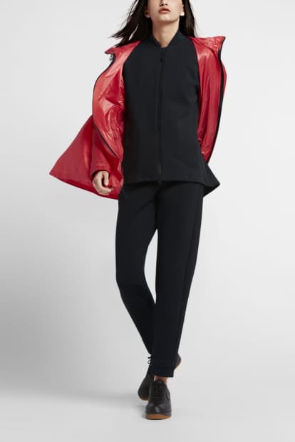 NikeLab 最新 Transform Jacket 系列上架