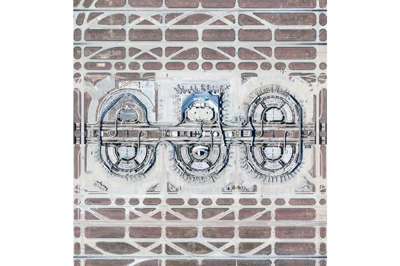 想像安坐於衛星上－遠看令人屏息的地球莊麗奇觀