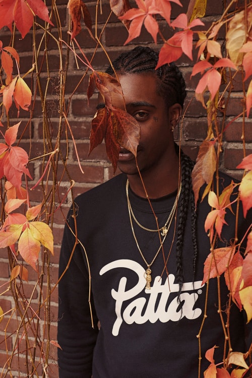 Patta Converse Essentials