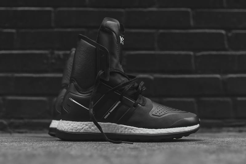 Y-3 2016 秋冬全新 Pure BOOST ZG High 鞋款