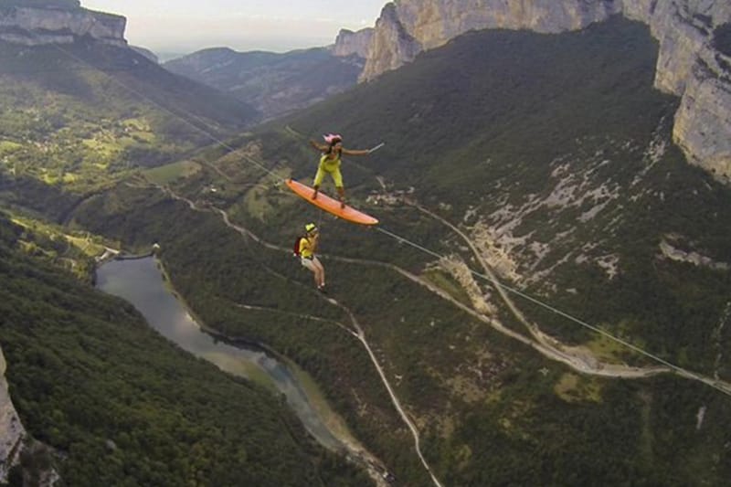 極限運動團隊 Flying Frenchies 高空衝浪
