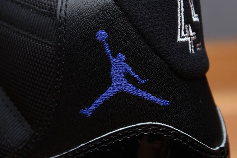 Air Jordan 11 "Space Jam" Closer Look
