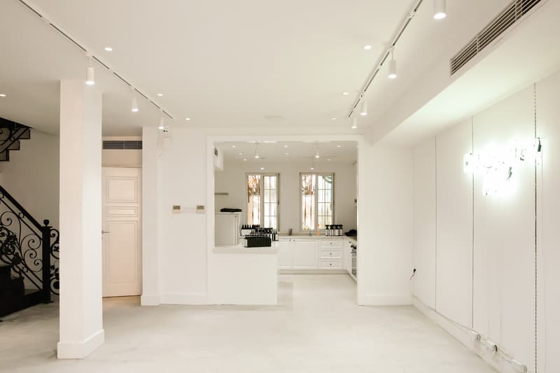 Heather Grey Wall Shanghai Opening