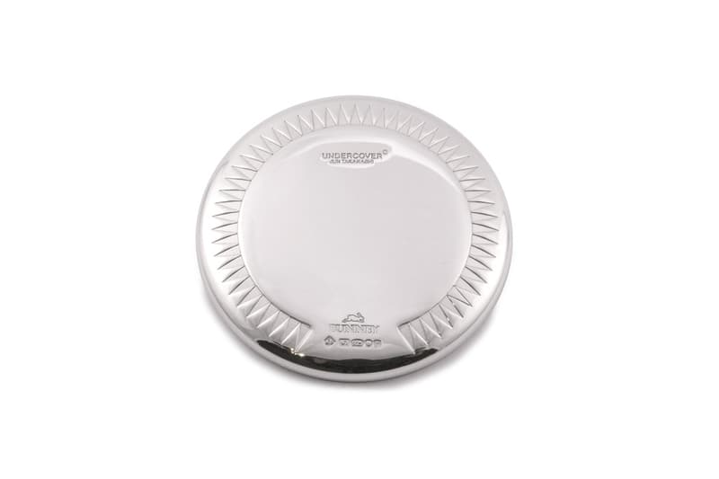 BUNNEY「The Badge」Exhibition