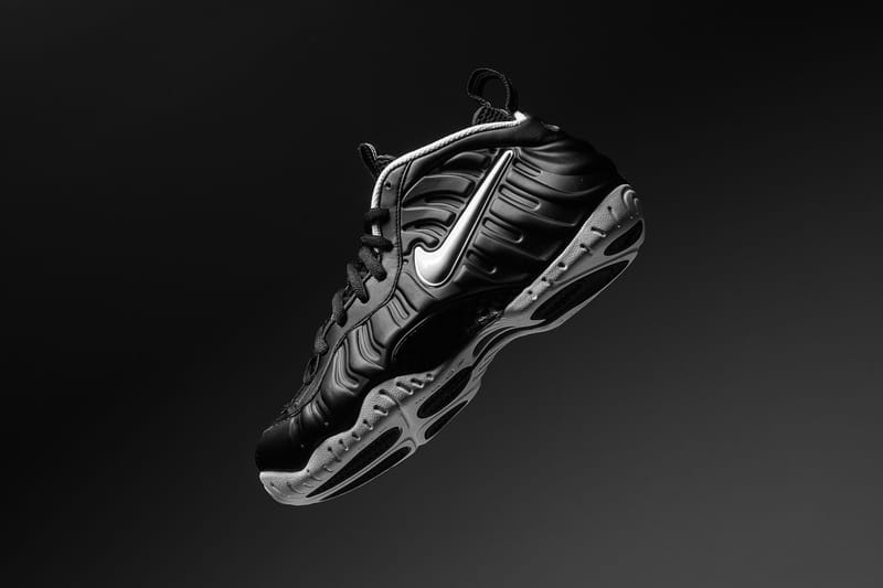 近賞 Nike Air Foamposite Pro 全新配色設計「Dr.Doom」