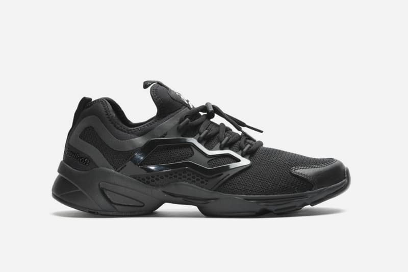 Reebok Fury Adapt 最新黑、白配色