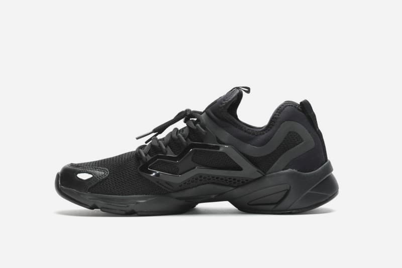 Reebok Fury Adapt 最新黑、白配色